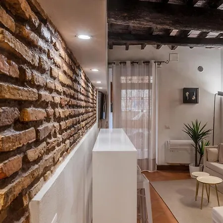 Guesthost - Heart Of Trastevere Flat Apartament